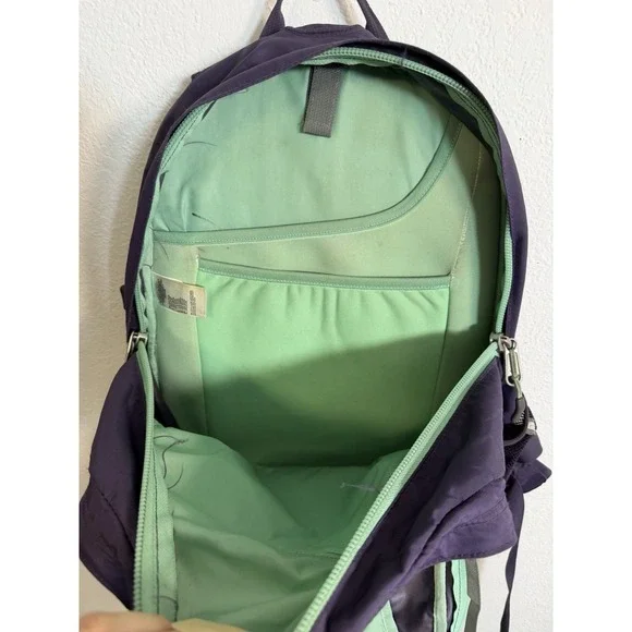 The North Face Recon Backpack Laptop Bag Purple School Camping Hiking - Picture 6 of 8